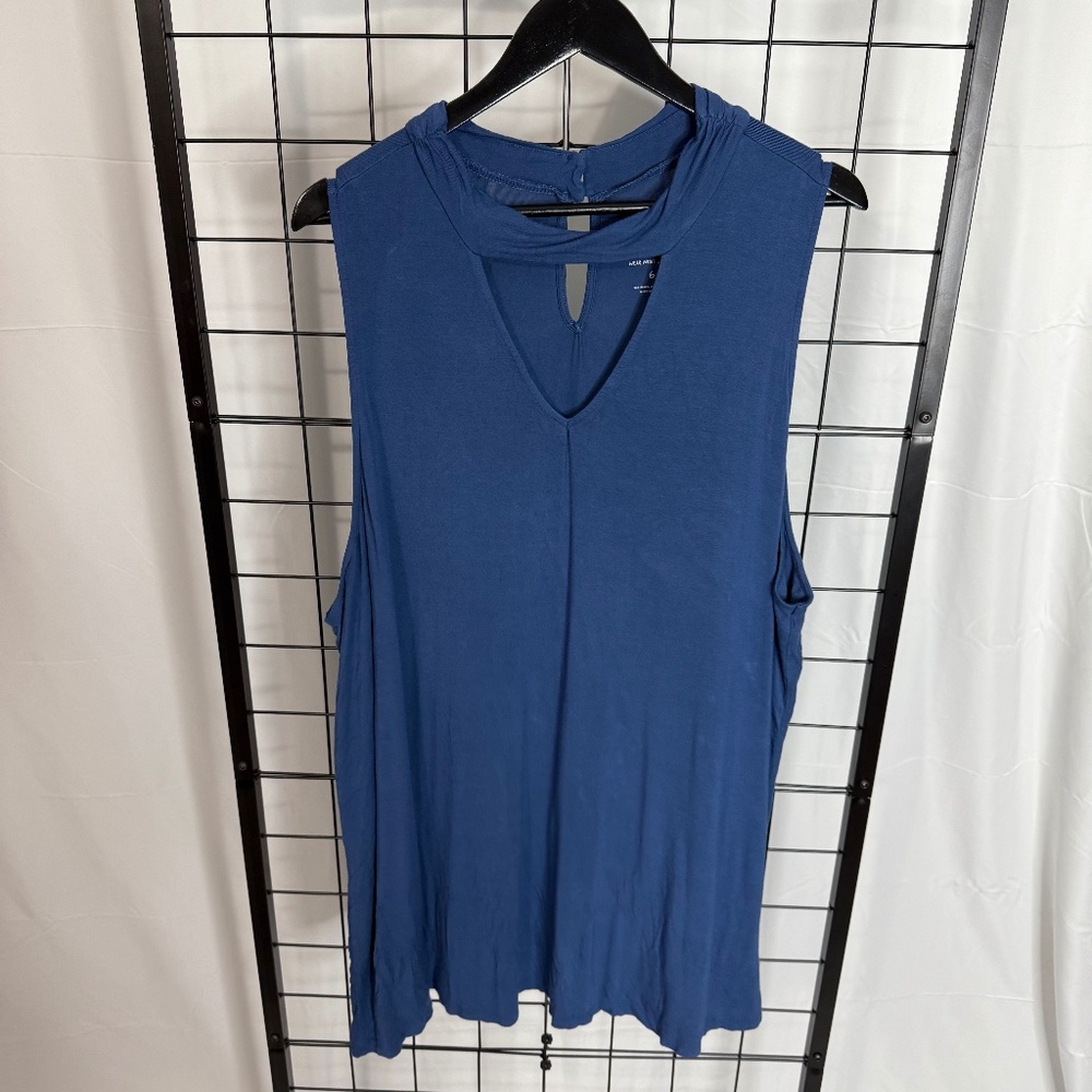 Torrid 6X Super Soft Blue Mock Neck Tank Top
